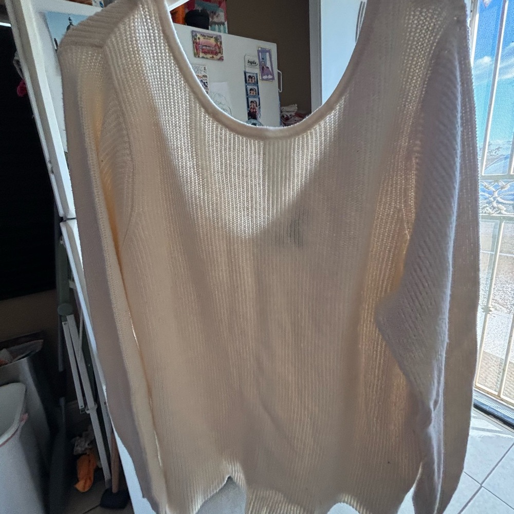 Banana Republic Women's Ivory Scoop Neck Sweater